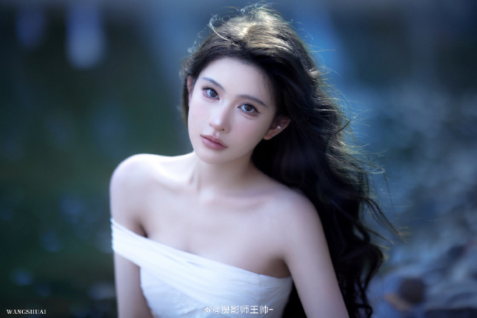 闪电侠 封面