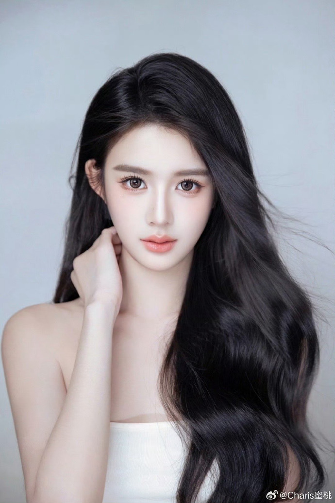 我的天才女友 封面